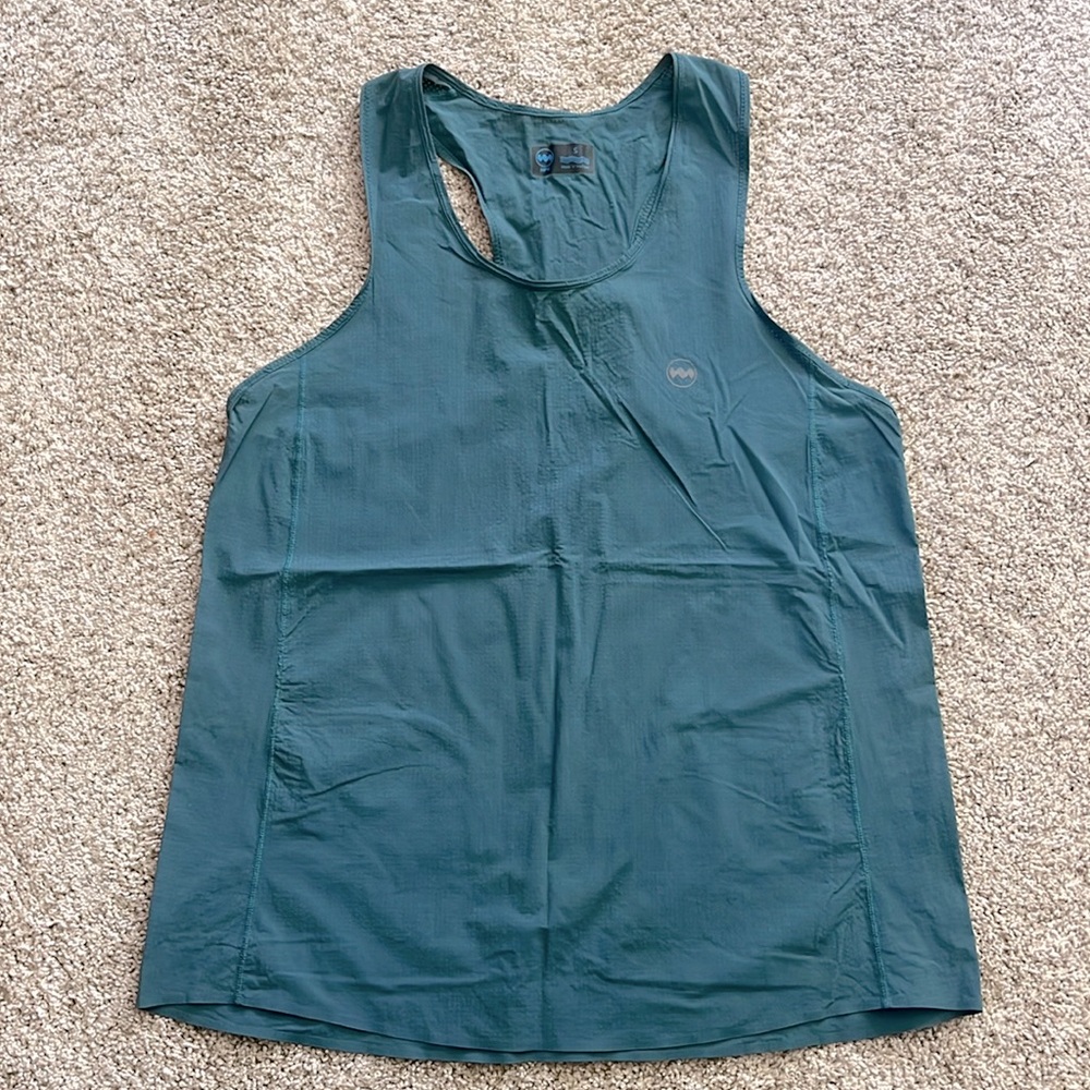 Janji Women’s AFO Singlet. Size small.
